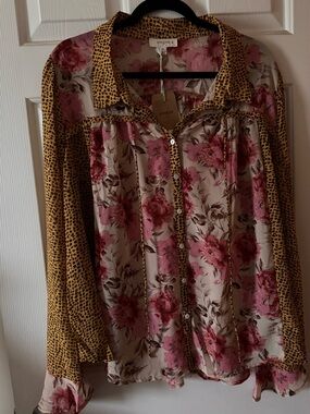 Umgee Pink Floral and Mustard Leopard Mixed-Print Button Front Blouse